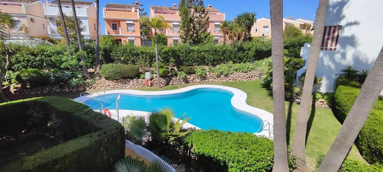 Apartment Unique & Fashionable 3 Bedroom Holiday Home - Views Estepona