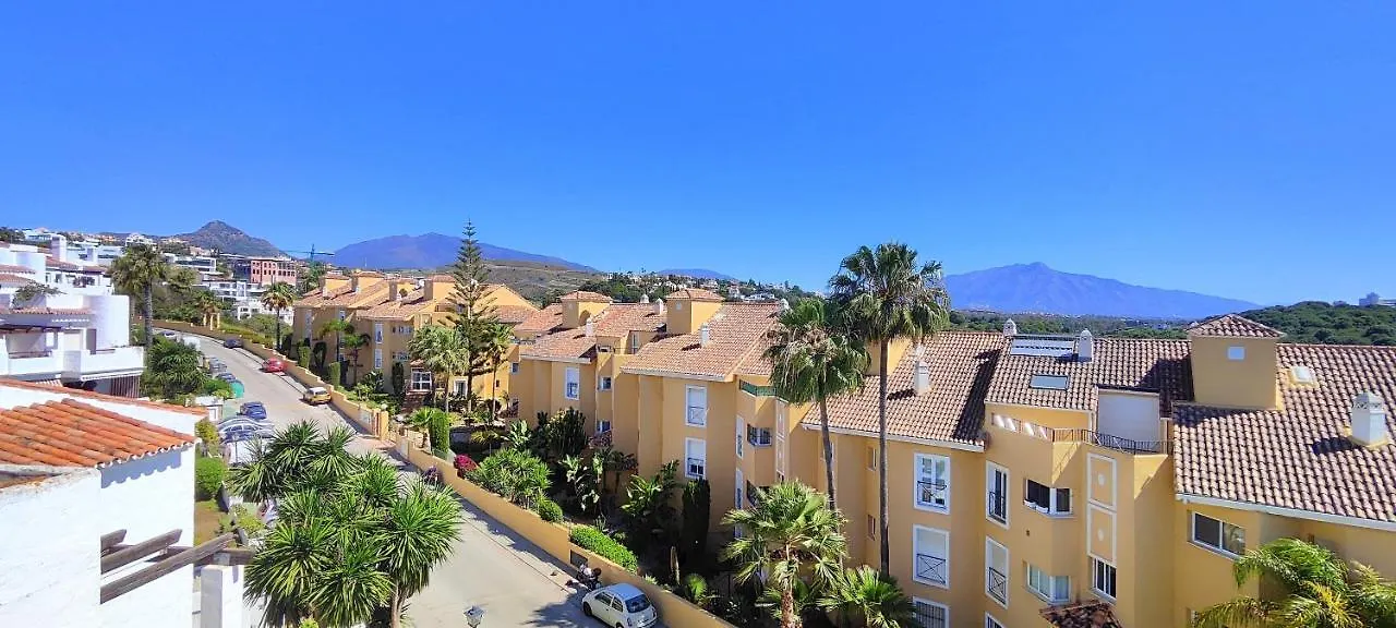 Unique & Fashionable 3 Bedroom Holiday Home - Views Estepona 0*,