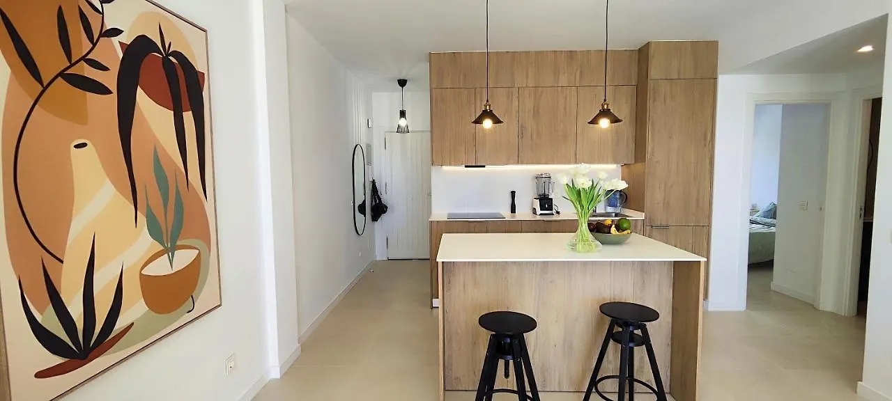 Apartment Unique & Fashionable 3 Bedroom Holiday Home - Views Estepona