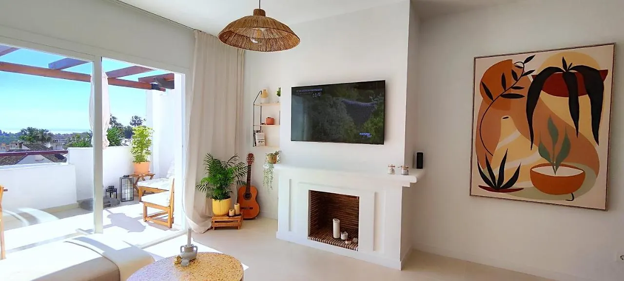 Apartment Unique & Fashionable 3 Bedroom Holiday Home - Views Estepona