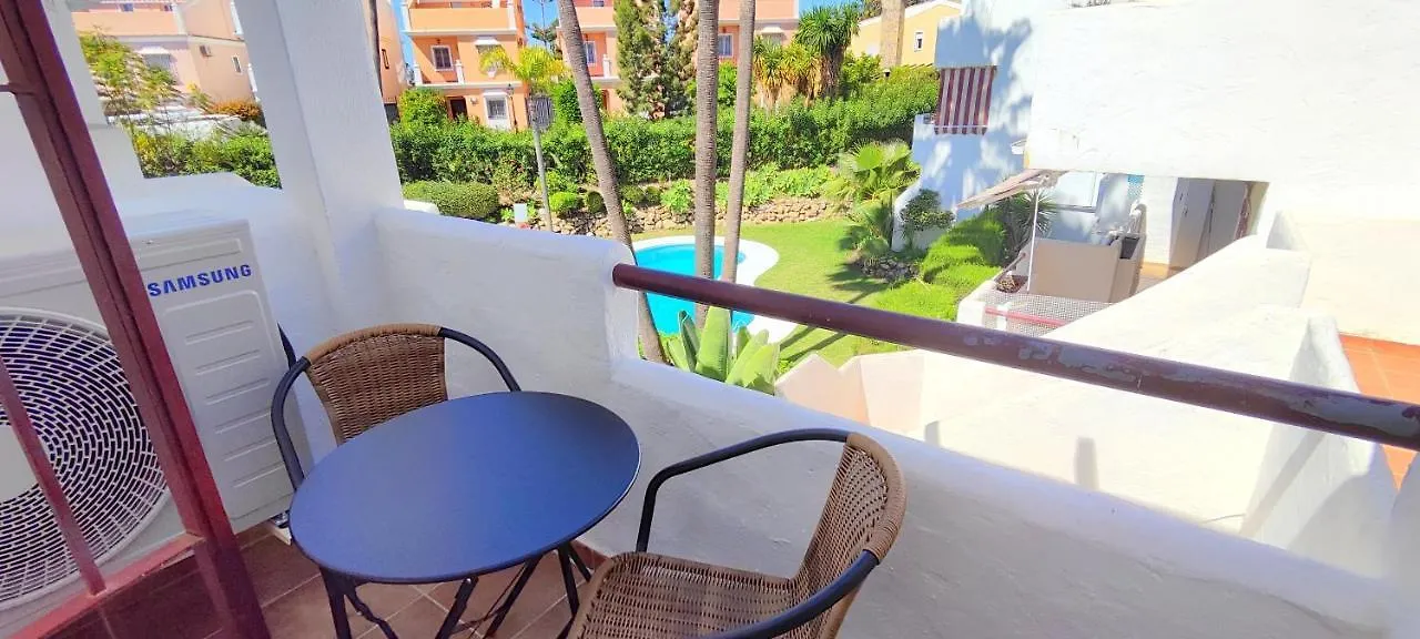 Unique & Fashionable 3 Bedroom Holiday Home - Views Estepona Apartment